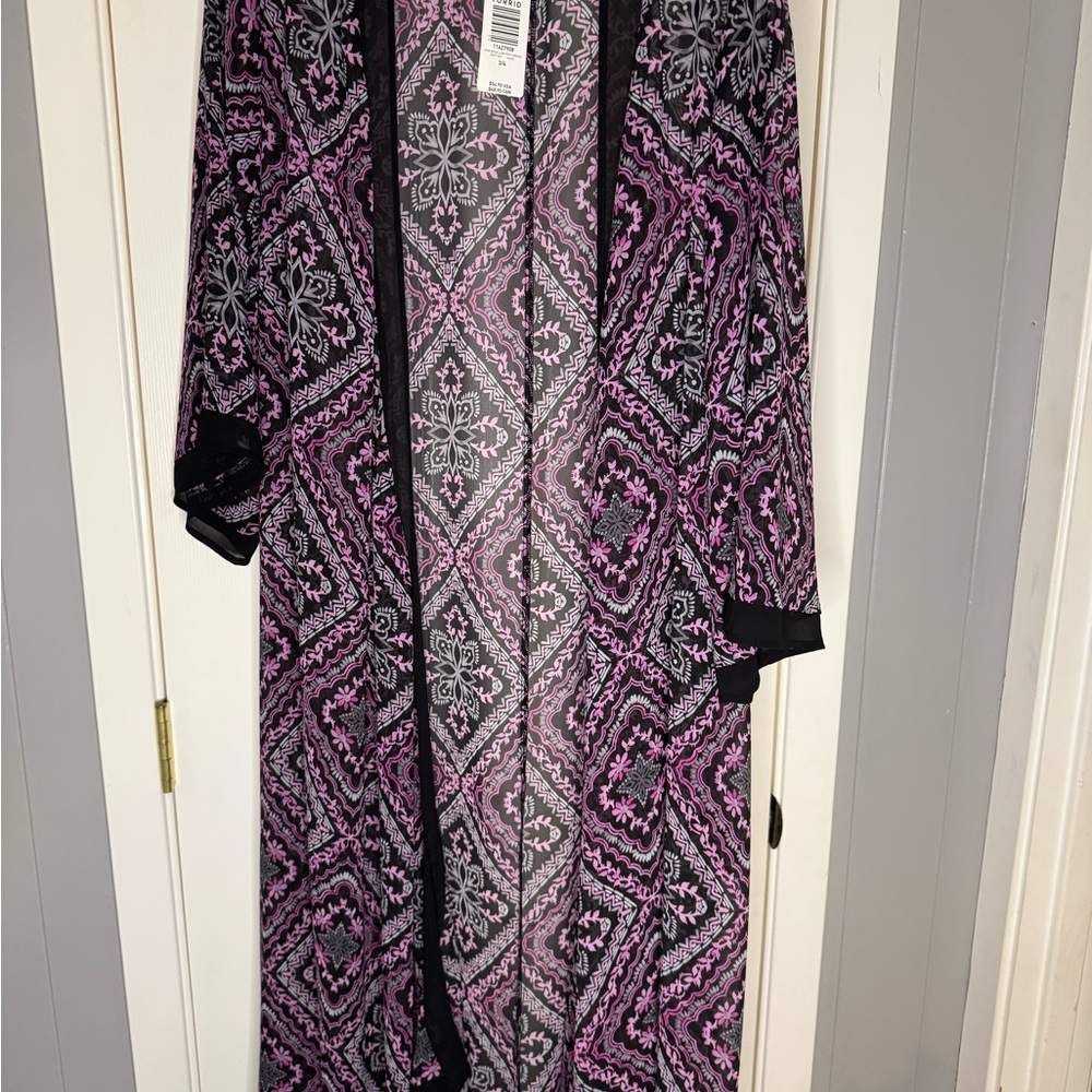 Elegant Black and Pink Women's long Kimono